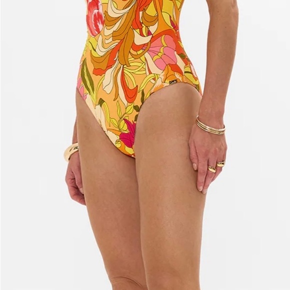 Camilla Multicolor Floral One Piece Swimsuit Size Medium - Picture 4 of 16
